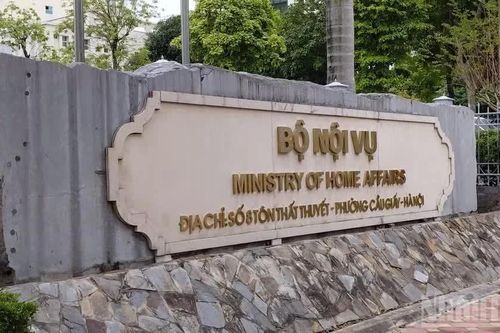 Hơn 220 thủ tục hành chính cung cấp dịch vụ công trực tuyến về lĩnh vực nội vụ