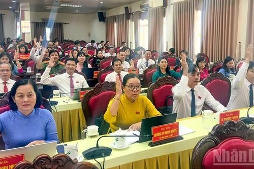 Vĩnh Long thông qua 29 nghị quyết quan trọng, tạo động lực phát triển kinh tế-xã hội