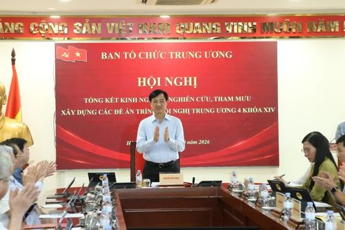 Đổi mới tư duy xây dựng các đề án chiến lược của Đảng