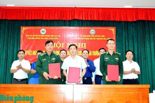 Ký kết nghĩa, triển khai mô hình 'Tiết học biên cương - Mái trường biên giới' tại Pha Long