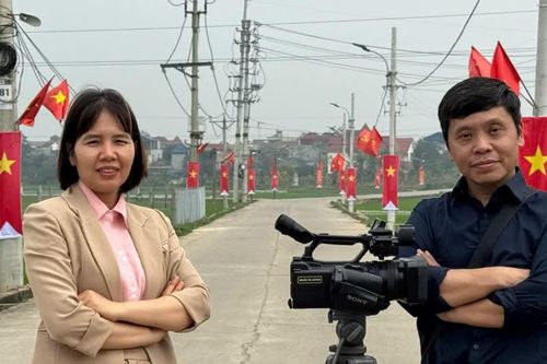 Chuyện nghề phía sau phim tài liệu giải A: Đưa chính sách 'quản trị mới' đến gần lòng dân