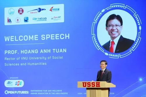Giải bài toán công bằng giáo dục đại học trước nguy cơ gia tăng 'khoảng cách số'