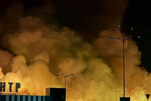 Nga - Ukraine tiếp tục không kích giữa lúc phát tín hiệu đàm phán hòa bình