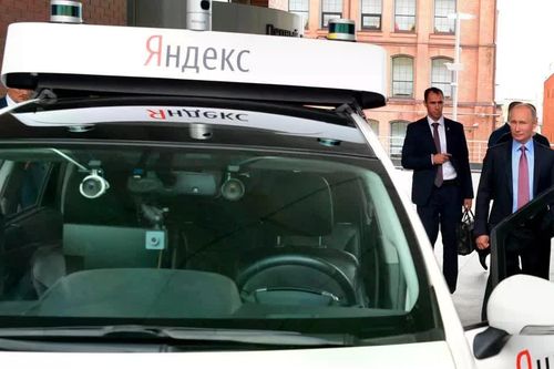 Ukraine tấn công loạt trung tâm dữ liệu, Nga đối mặt nguy cơ tụt hậu trong cuộc đua AI