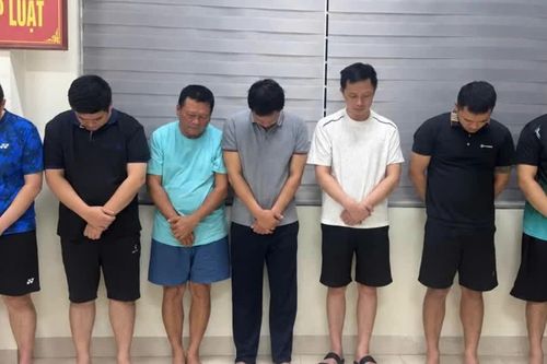 Phát hiện đường dây làm giả 1500 văn bằng, chứng chỉ có sự tiếp tay của 2 giảng viên đại học