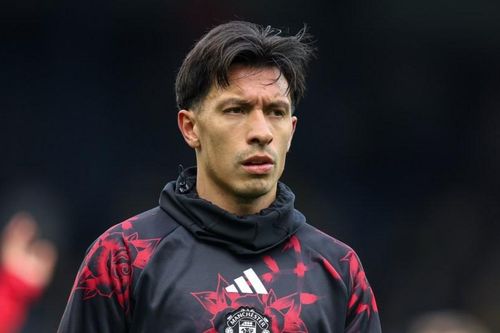Lisandro Martinez chạy sang Barcelona theo dạng cầu thủ tự do