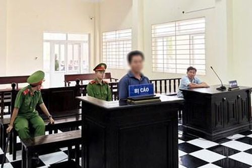Lãnh 7 năm tù vì chiếm đoạt hơn 62 triệu đồng tiền bán hàng
