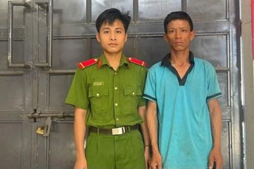 Phê chuẩn khởi tố đối tượng dùng điện dí vào người phụ nữ