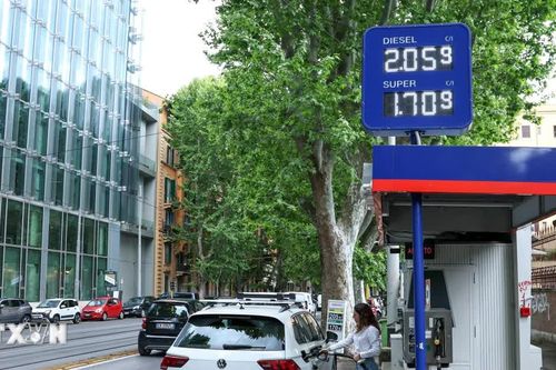 Italy có biện pháp khẩn cấp giữa làn sóng biểu tình phản đối giá nhiên liệu