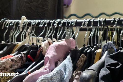 Mua sắm đồ cũ: Xu hướng tiêu dùng tiết kiệm và văn minh của người trẻ đô thị