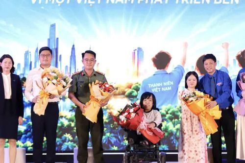 Khát vọng thanh niên: Từ nỗ lực vượt qua số phận đến dốc lòng hỗ trợ cộng đồng