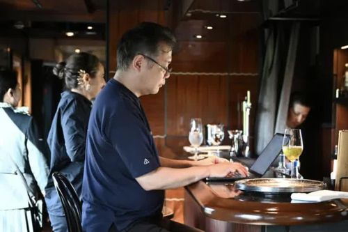 16 giọng văn trên hành trình sáng tạo 24 giờ