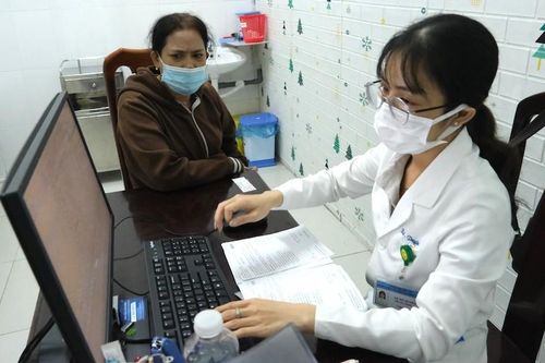 Cần Thơ hỗ trợ hằng tháng cho nhân viên y tế ấp, khu vực