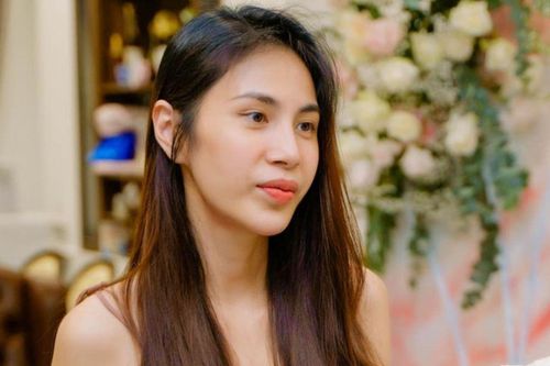 Buông bỏ đã giúp Thủy Tiên hạnh phúc ở tuổi 41