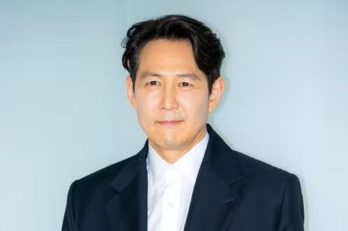 Công ty của Lee Jung Jae kiện 5 cựu nhân viên