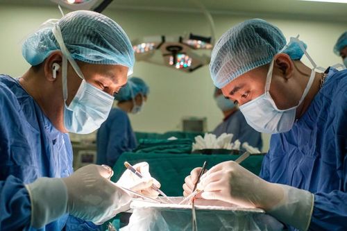 Hiến mô, tạng ở trẻ em: Nhân văn nhưng không thể thiếu 'hàng rào bảo vệ'