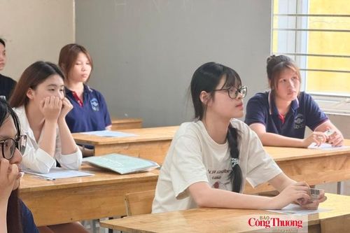 Dự kiến thi tuyển vào lớp 10 chỉ còn 2 môn Toán và Ngữ văn