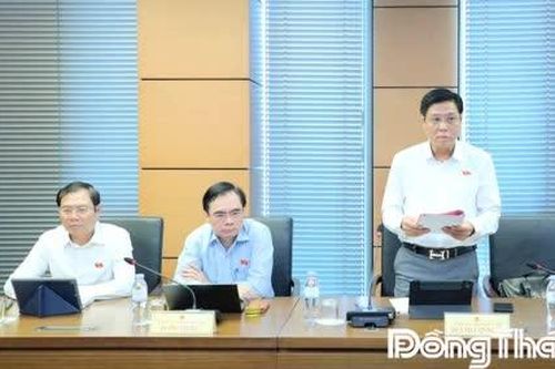 Đại biểu Quốc hội tỉnh Đồng Tháp thảo luận nhiều nội dung về xây dựng luật pháp