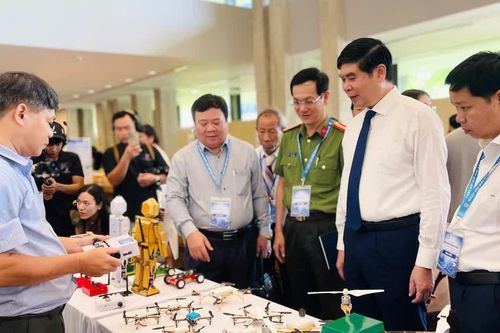 30 gian hàng tham gia Triển lãm sản phẩm khởi nghiệp, khoa học, công nghệ và đổi mới sáng tạo