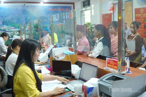 Gỡ điểm nghẽn cải cách hành chính