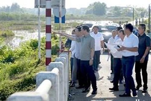 Phát triển đồng bộ hạ tầng giao thông, tiêu thoát lũ và liên kết kinh tế vùng