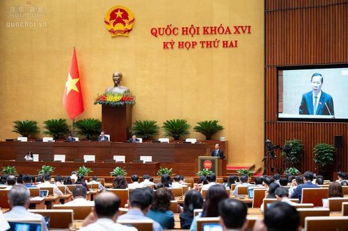 Xác định đấu thầu rộng rãi là hình thức chủ yếu để bảo đảm cạnh tranh