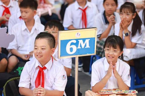 Dự kiến thi lớp 10 với hai môn, đổi cách tiếp nhận học sinh đầu cấp