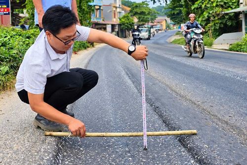 Khẩn trương sửa chữa tỉnh lộ 168, quốc lộ 2D qua Lào Cai
