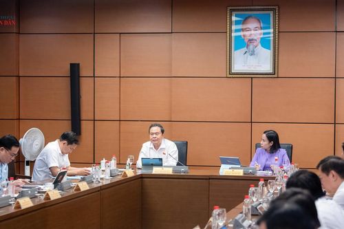 Chủ tịch Quốc hội Trần Thanh Mẫn: Ngăn chặn thu tiền đặt cọc khi dự án chưa đủ điều kiện
