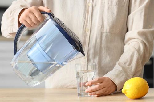 5 sai lầm thường gặp khi uống nước đun sôi để nguội