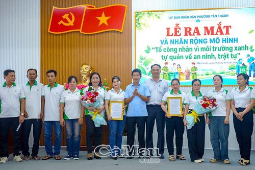 Tổ công nhân vì môi trường xanh, tự quản về an ninh trật tự