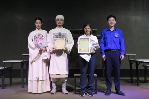 Đưa kịch sử Việt đến với học đường