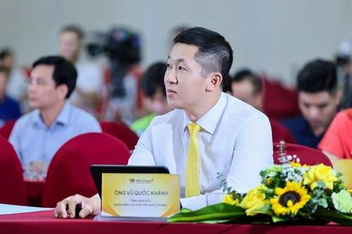 Tổng Giám đốc LPBank được giới thiệu làm Phó Chủ tịch VFF
