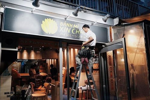 Tham vọng mạnh như Mc-Donald, bánh mì Xin Chào của anh em ruột quê Quảng Nam được Shark Bình bơm vốn giờ thế nào?