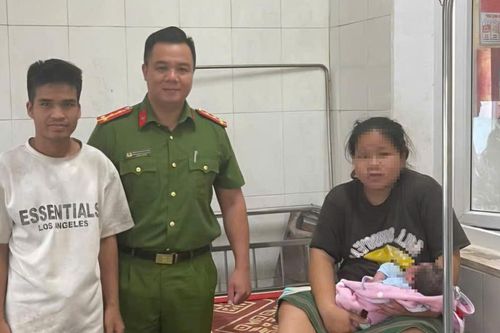 Đại úy công an hỗ trợ sản phụ chuyển dạ đến cơ sở y tế