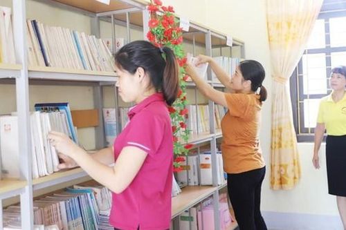 Bộ Nội vụ chỉ đạo gì về tinh giản biên chế giáo dục sau sắp xếp?