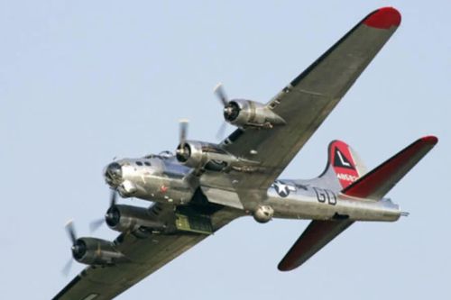 Oanh tạc cơ B-17 sau Thế chiến II: 'Pháo đài bay' để lại di sản gì?