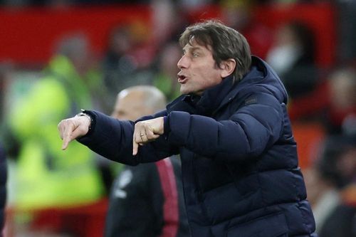 Conte lên tiếng về khả năng dẫn dắt MU