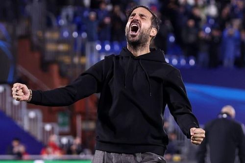 Fabregas cùng học trò làm nên lịch sử