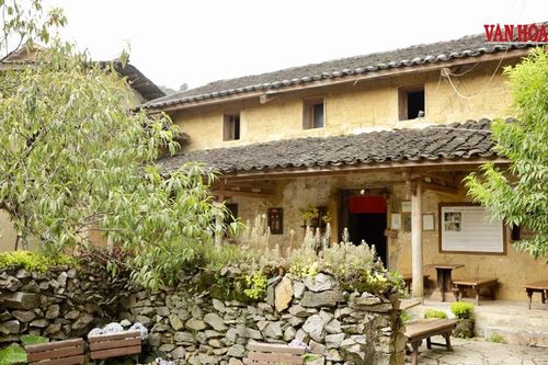 Lũng Cú kín phòng lưu trú trước ngày hội hoa tam giác mạch