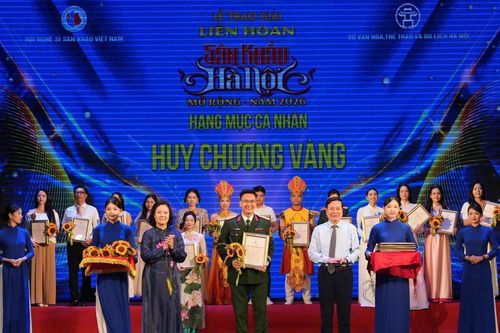 Bế mạc Liên hoan Sân khấu Hà Nội mở rộng 2026: Vinh danh những tác phẩm xuất sắc