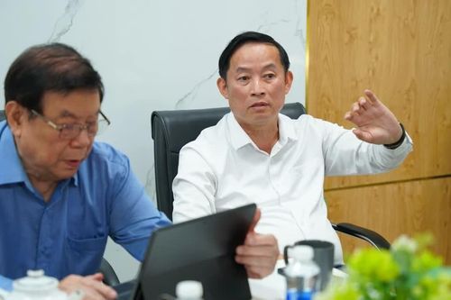 Hành trình theo đuổi những cuộc phẫu thuật ít tổn thương