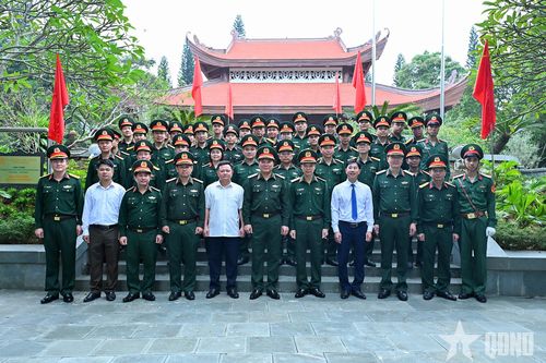 Bộ tư lệnh 86 hành quân về nguồn tại ATK Định Hóa (Thái Nguyên)