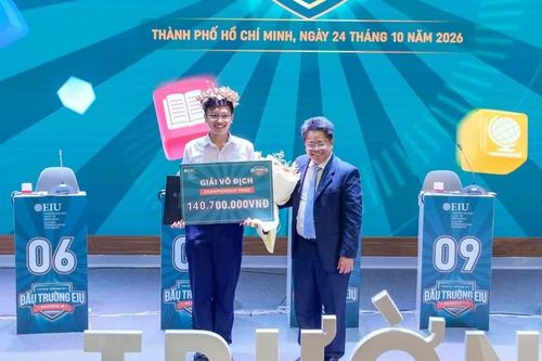 Học sinh chinh phục tri thức, nhận phần thưởng trăm triệu tại 'Đấu trường EIU'