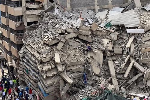 Sập tòa nhà đang xây ở Kenya, nhiều người bị mắc kẹt