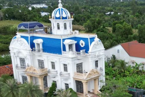 Quyết định mới vụ tòa nhà đẹp nhất Cà Mau xây không phép