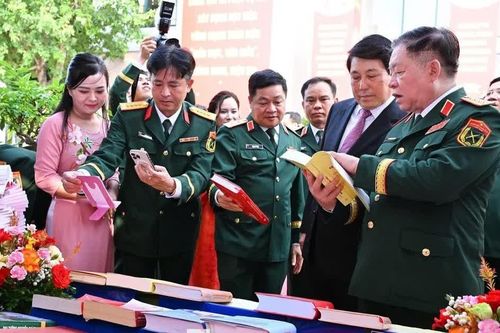 Dấu mốc đặc biệt của mái trường đào tạo gần 1.000 tướng lĩnh