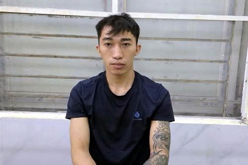 Lời khai của thanh niên dùng dao cướp iPhone sau cuộc mua bán dâm ở Hà Nội