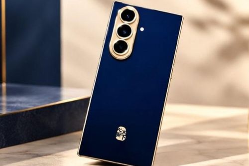 Samsung sắp tung điện thoại gập W27 mới: Thiết kế vàng xanh đẹp mê mẩn