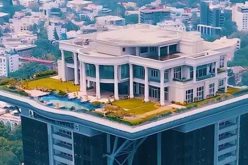 Dinh thự trên nóc tòa nhà 33 tầng, có sân bay nhưng bỏ hoang